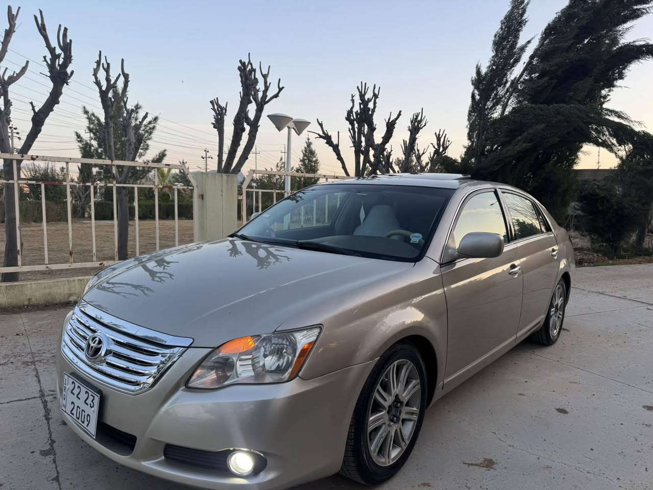 بەناوی خوای گەورە
بڕاوە بڕاوە.  
ئەڤەلۆن بۆ فرۆشتن 
ڕەنگی جکولیاتی
مۆدیل ٢٠٠٨ 
سەیارەکە خلیجیە 
ناوزەردە  ــ. بەسمەیە  ـــ  کوشن خەزن 
سەیارەکە تا بلێی جوانە 
مالی دۆستە سەیەرەکە 
کامل مەسرەڤ کراوە. 
کارەبای بەشەرت 
گیر و مەکینە بەشەرت بورخی بانەدراوە 
بریکی بەستراوە سەیارەکە توند و تۆلە 
هەر خەلەلی ٢٠٠$. ببرە بە شەرت ئەی ڤرۆشم 
هەر چوار تایەی لۆکی لەژیرە
گەرمی و تەبریت بەشەرت 63$
 
تکایە گەر مشتەری تیل بکە    ☎️***********
