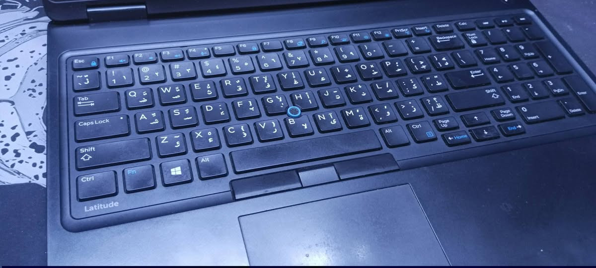 للبيع لابتوب Dell 5580 نظيف جداً

النظافة: 80% - 90%

المعالج: Intel Core i7-7600U

الرام: 16GB (8×2 DDR4)

كرت الشاشة:

خارجي: NVIDIA 930MX (2GB)

داخلي: Intel HD (8GB)

الهارد: SSD M.2 NVMe 256GB

الشاشة: لمس (تدعم 10 أصابع)

بصمة الأصبع: موجودة

الكيبورد: ضوئي بالكامل (Backlit)

السعر: خاص 
الموقع: بغداد - المنصور

للاستفسار والتواصل يرجى المراسلة ((رسائل )) على الخاص.

واتساب ***********
