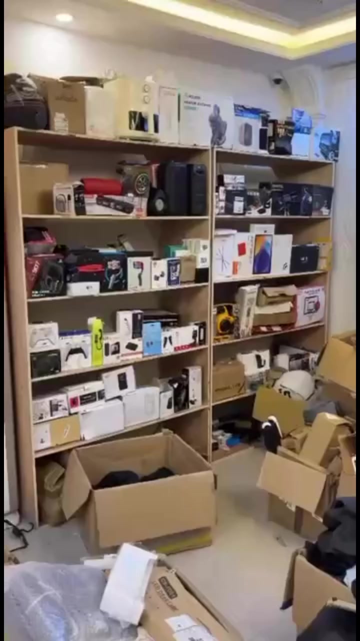 غراض امزون…أسعار جوه السوك
تابعو الصفحة لان راح انشر غراض


**إذا كنت صاحب هذا الإعلان وتريد حذفه لأي سبب، رجاءا أرسل رسالة إلى الدعم الفني**