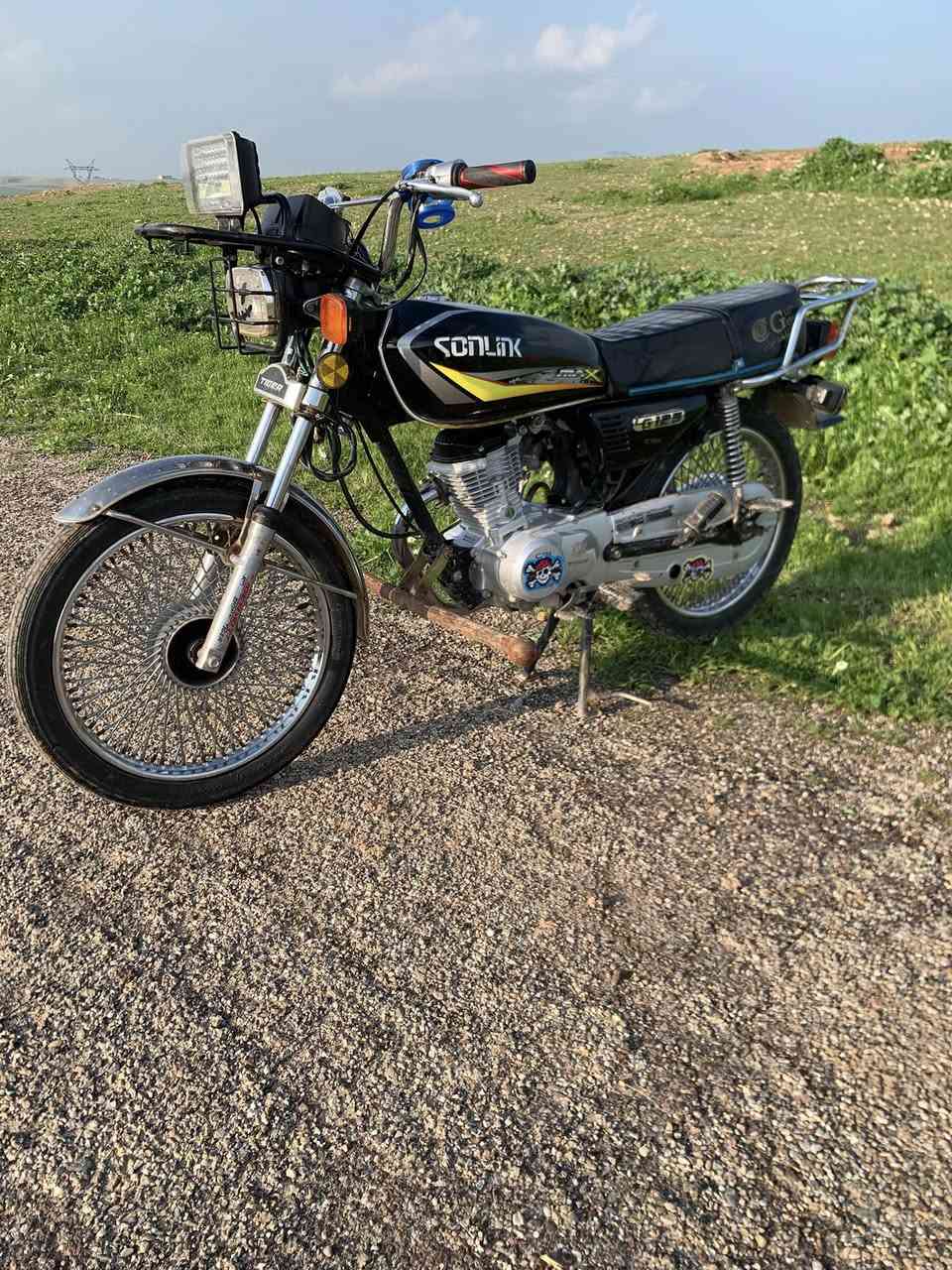 اسلام عليكم تايكر 2023 منفيس شرط صبانه ما طاخو مراوس حسب القناعه من ٢٠ ابو درع الى ٢٤
تايكر 2023 شرط ما مفتوح جهازه كهربايات دبلات جهازه تواصل خاص او عل رقم ***********
