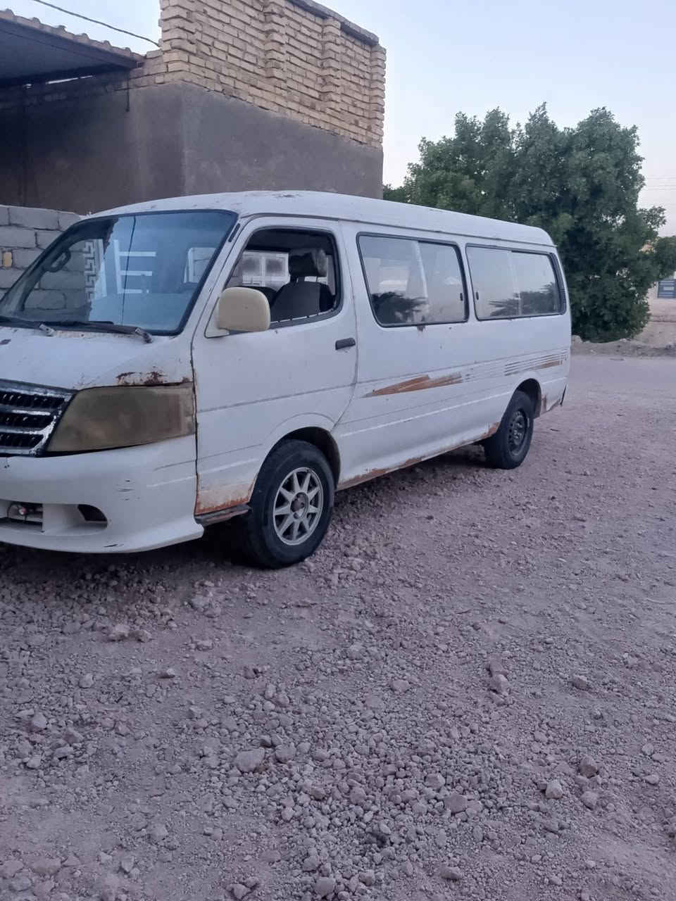 فتون كوم حديد السياره جاهزه كبل لشارع 16وبيه مجال رقم الهاتف ***********
