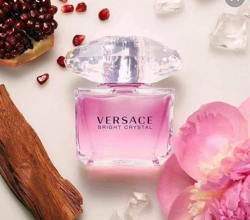 ✨ لأن العطر مو بس ريحة… العطر يحچي عن ذوقج وحضورج 🤍
خلي بصمتج تبقى بكل مكان تمرين بيه 🌸
أفخم العطور الأصلية بثبات يفوز ولمسات تخبل ✨
دللي نفسج بريحة تليق بأناقتج 💖
#عطور #عطور_نسائية #ثبات_يدوم


**إذا كنت صاحب هذا الإعلان وتريد حذفه لأي سبب، رجاءا أرسل رسالة إلى الدعم الفني**