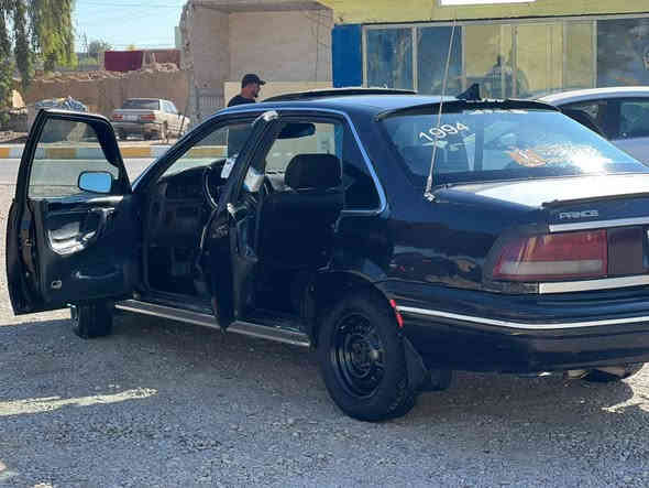 سلام عليكم
دايو برنس موديل 1994 
كير محرك شرط 
رقم بغداد انكليزي الجديد مشروع وطني
صدر امامي خلفي جديد 
بلاديه مابيها قطره صبغ 
شواصيها سليمه بدون لحيم
كهربائياتها كلها شغاله كيجاتها شغاله
سياره نظيفه ومتعوب عليها حيل 
سياره مال جناي ماتصرف عليها ربع 

للبيع او مراوس حسب قناعه 
***********
***********
