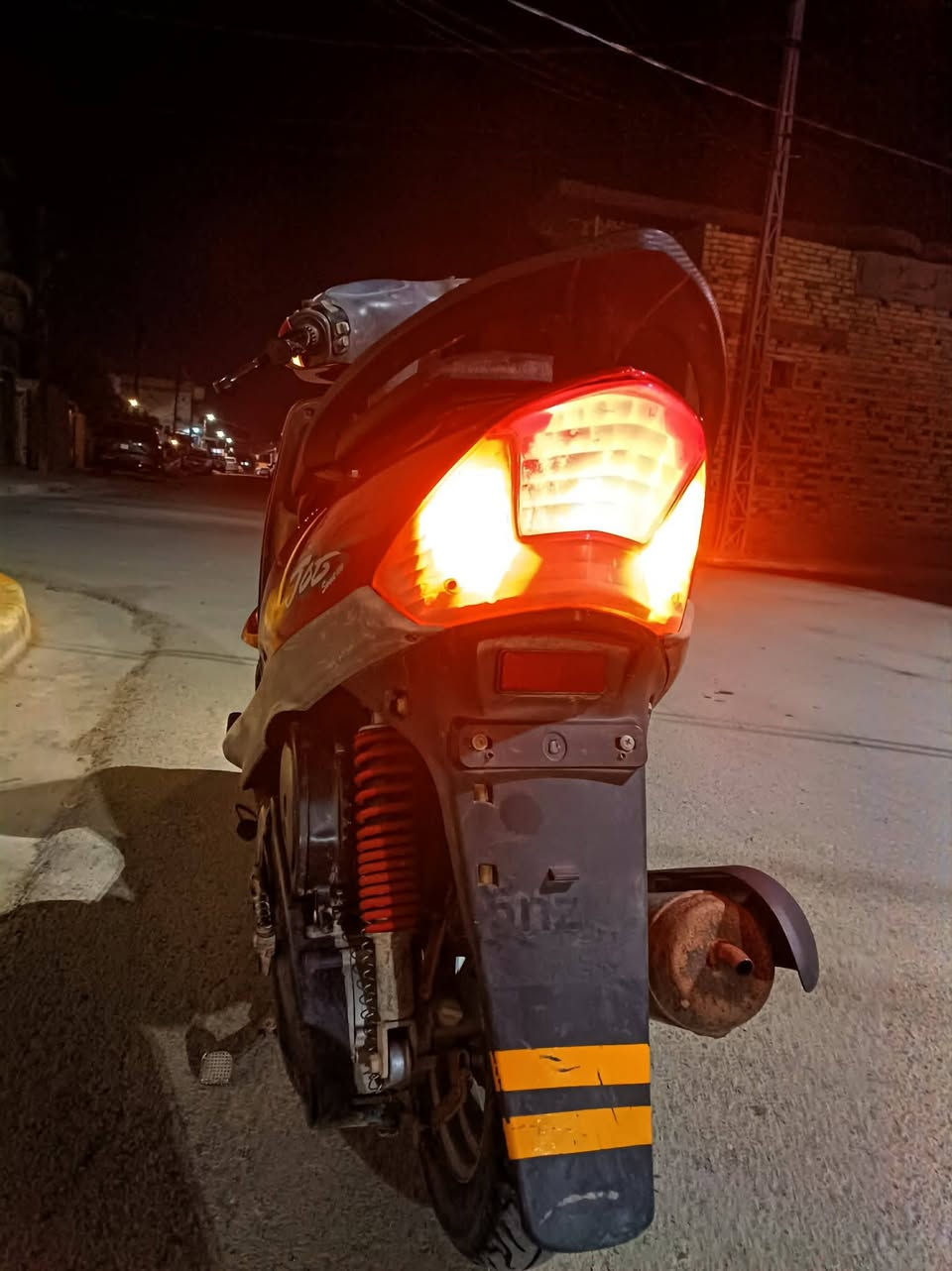 سلام عليكم ماكس منغولي للبيع مختمه مكينه55 نهضه. وشلعه ومعدل السعر 550 مكاني ديوانيه الاسكان


**إذا كنت صاحب هذا الإعلان وتريد حذفه لأي سبب، رجاءا أرسل رسالة إلى الدعم الفني**