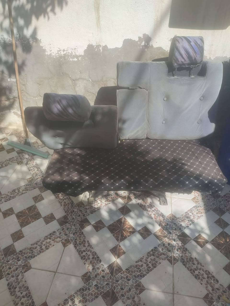 سلام عليكم كشن مال كيه البيع
وجامات مالت اسيه يمنه ويسره  مكاني الديوانيه وهاذه رقمي ***********
