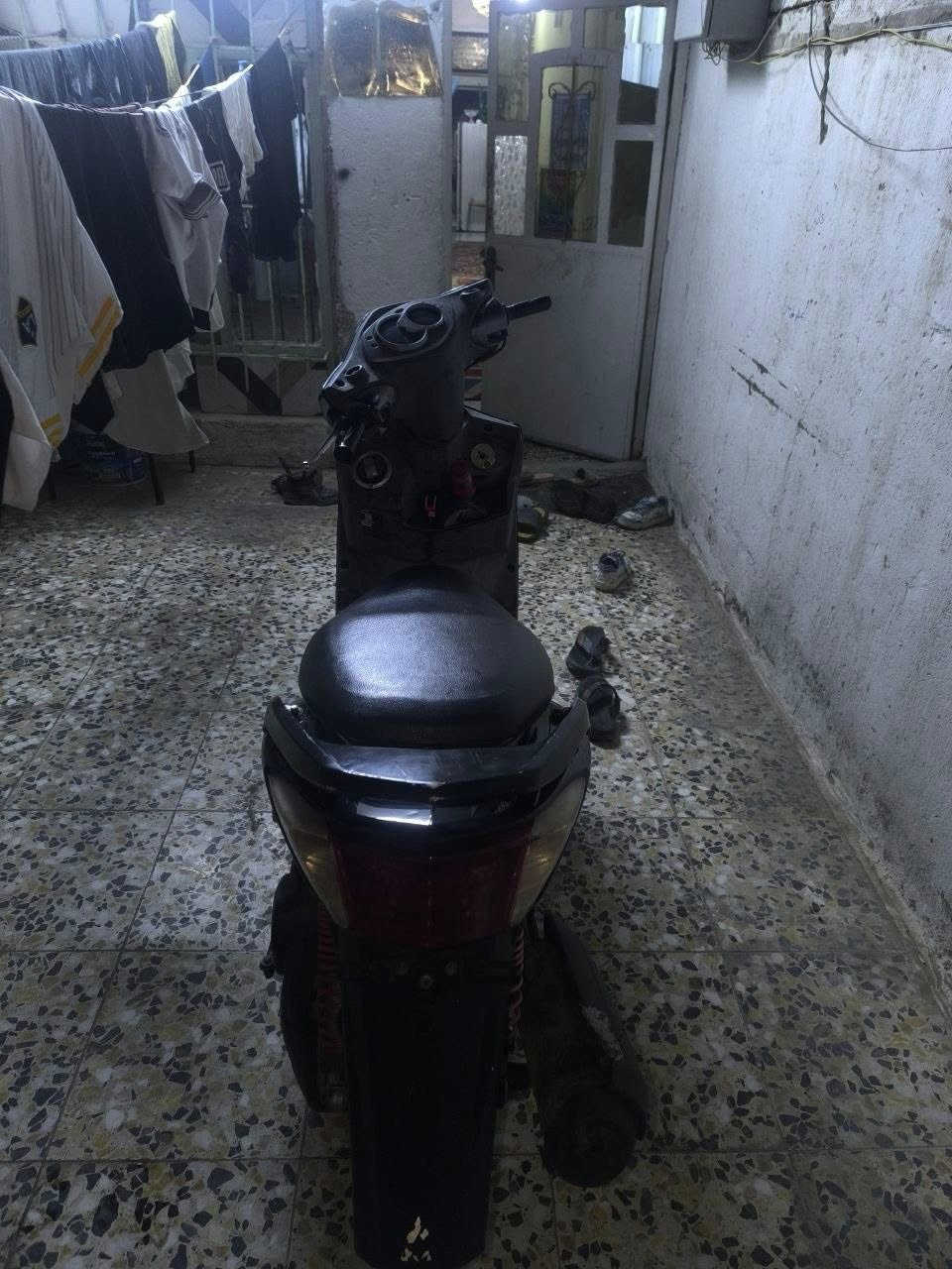 سلام عليكم سكنس فحل. ياباني خطين قبق نفخ
دراجه نكره بكل وقت مكينه ناعمه وبلاد مملعوب بيه دهن كله موتل وبانزين محسن كهربايات كله شغال اشاير لد زوج تاير جديد دبلات طسه حلوو مابيهة نقص فقط واقيه صالنصة اشوي مايعة وذيل بي كسر صغير باقي كله نضيف ماكاني بلديات قرب جامع سيد صلاح *********** تصل وبل خدمه
