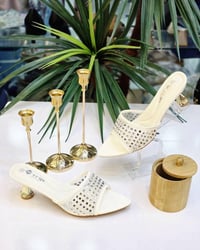 سليبر كعب • مقاسات ٣٧-٤١ • بغداد