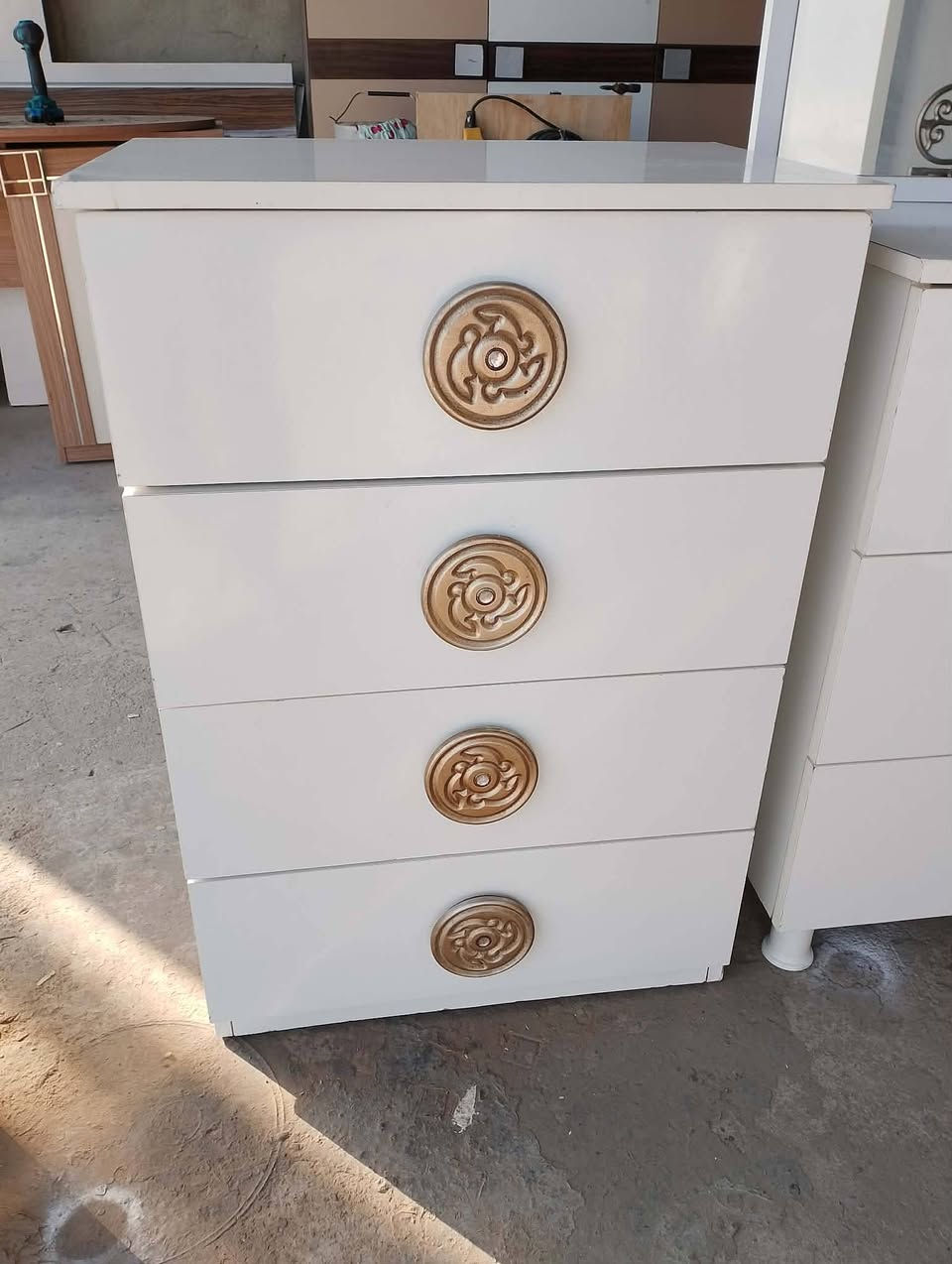 غرفه نوم تركي 6 قطع نضيفة 
السعر 475 وبيها مجال


**إذا كنت صاحب هذا الإعلان وتريد حذفه لأي سبب، رجاءا أرسل رسالة إلى الدعم الفني**