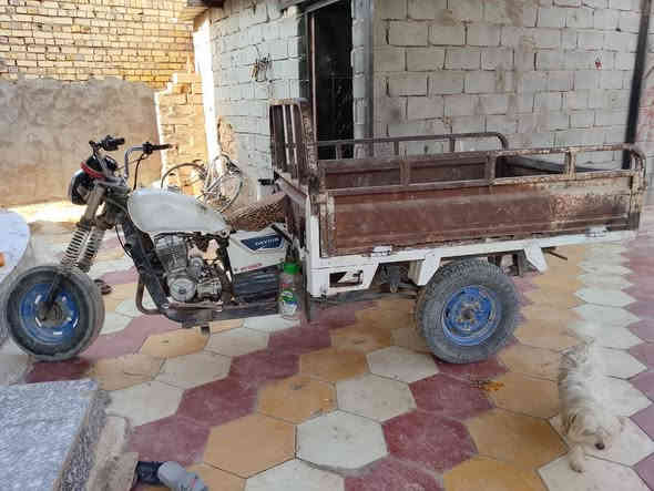 سلام عليكم ستوته للبيع ادوات موديل ١٢ مكينه جديده سعر ٧٠٠ وبيه مجال مكينه جديده مكان سوق الشيوخ ***********
