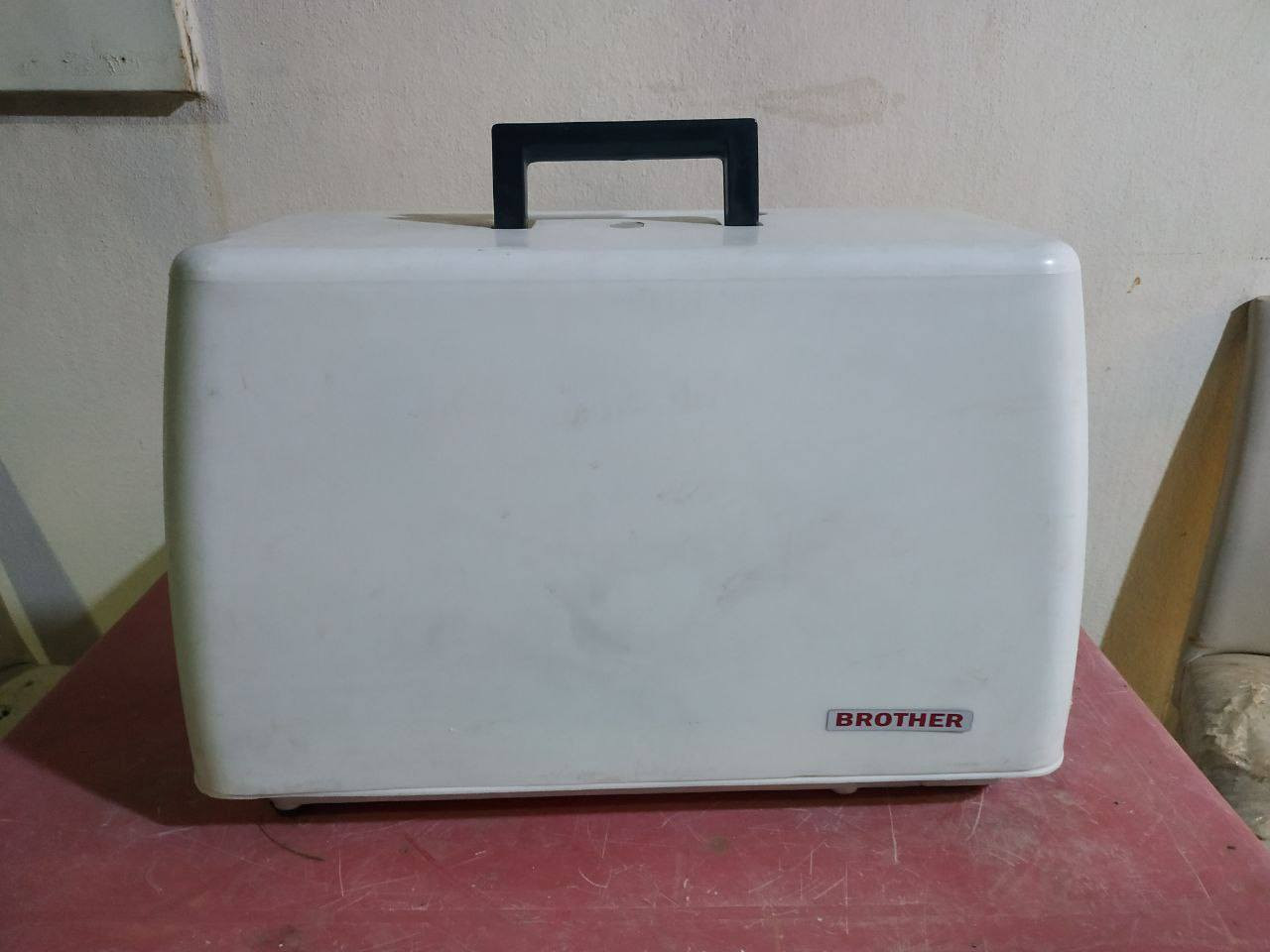 مكينة خياطة برذر مستخدم مره مرتين عنوان كركوك يوجد توصيل.
125


**إذا كنت صاحب هذا الإعلان وتريد حذفه لأي سبب، رجاءا أرسل رسالة إلى الدعم الفني**