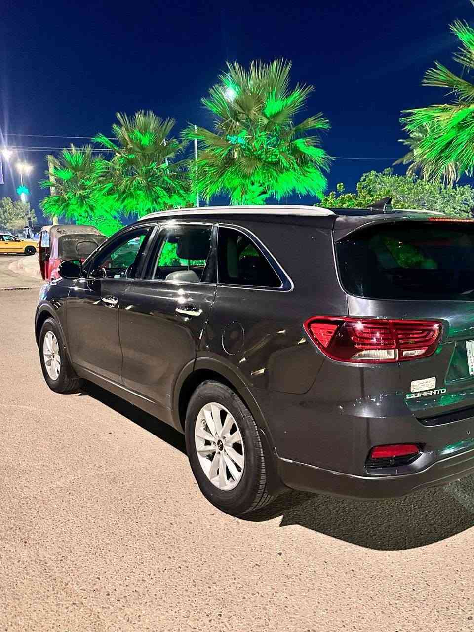 سورنتو. 2019 
رقم بابل
فقط جاملغ. ايمن. صبغ
بدون. دواخل
بدون ايرباك
الباقي كفاله. 
4. سلندر 
7 راكب
شاشه. كبيرة
كاميرا
حساس 
عداد. مسافه.  77 الف ميل
سيارة جديدة. 
حدادية وكهربائيات.  وتبريد. 
ودواخل.  كلها جديده
السعر.  168 وبيها مجال
***********
