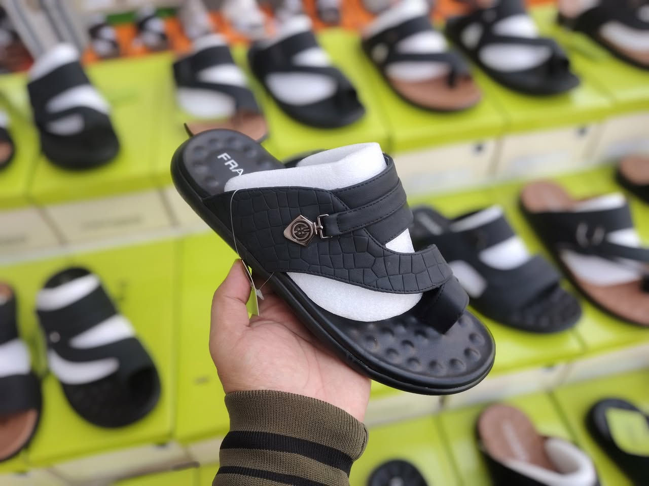 شلعه 100 كرتون الكرتون 8 قطع سعر 70


**إذا كنت صاحب هذا الإعلان وتريد حذفه لأي سبب، رجاءا أرسل رسالة إلى الدعم الفني**