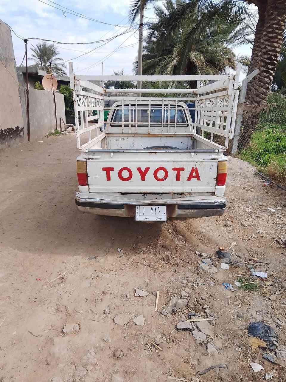 بيكم موديل 88 رقم ميسان مشروع وطني سياره جاهزه كير ومكينه وحدايده سياره نضيفه خير من الله 
المكان واسط السعر 38 وبيه مجال للشراي
رقم الهاتف ***********
