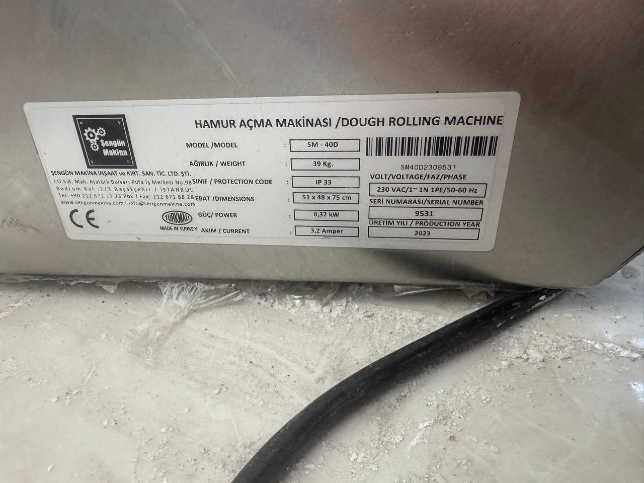 السلام عليكم 
فارشة عجين تركية للبيع مشتغله 3 ايام فقط جديدة 
السعر 7 اوراق وبيه مجال 
بغداد الطوبجي 
***********
