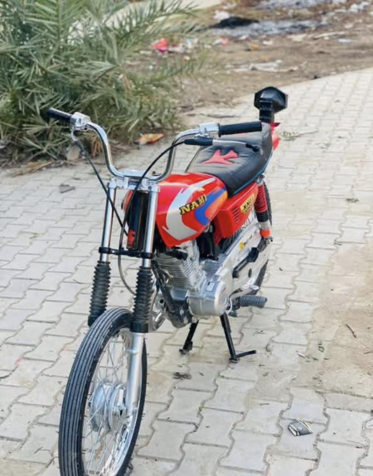 السلام عليكم نامه تعمير شلامجه 26 أوراق الدراجه كله تعمير جديد جاهزه رايدهه 500. قفل 🔏 تصال على هذه الرقم مكان النجفي ‭0770 980 5638
