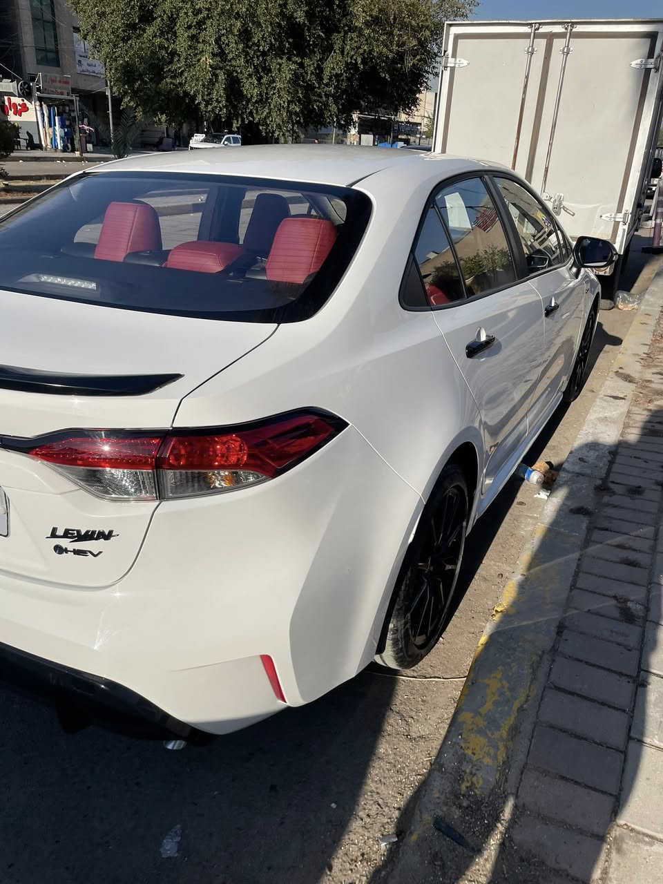 كوريلا s بلاك ادشن موديل 2025
السياره بعده زيرو ماشيه 3000 

مكفوله من كلشي 

موصفات خير من الله 

✨فتحه سقف 

✨كشن كهرباء

✨كشنات جلد 

✨تحكم شاشه 

✨اشاير بالمري 

✨تحكم تبريد بالشاشه 

✨تثبيت سرعه 

✨تثبيت مسار 

✨مانع تصادم 

ومواصفات بعد بيه 

السياره معروضه ب 172 وبي مجال جدا بسيط 

السياره باسمي تحويل ثاني يوم 

العنوان شارع فلسطين بغداد 

للاستفسار 

***********
