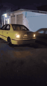 سلام عليكم سمند موديل 12 كرستال سيارة مكفولة من ضربة والمعجون سيارة فقط صار بيها حرق بصيط بل بجم وبدلت البنيد وصبغت الحافات مال جاملغات مكينة كير صدر  تايرات نص عمر رقم نكليزي سنوية 31 البارحة ستلمتهة مكينة بعدها بل ضمان جديدة كشنات دوشمة جديدة سيارة مصروف عليهة هواي كلش عوزهة فقط صوندات مال تبريد مكان سيارة بغداد المعامل العماري سعر 39 وبيهة مجال بصيط كلش وهاذ رقمي***********
