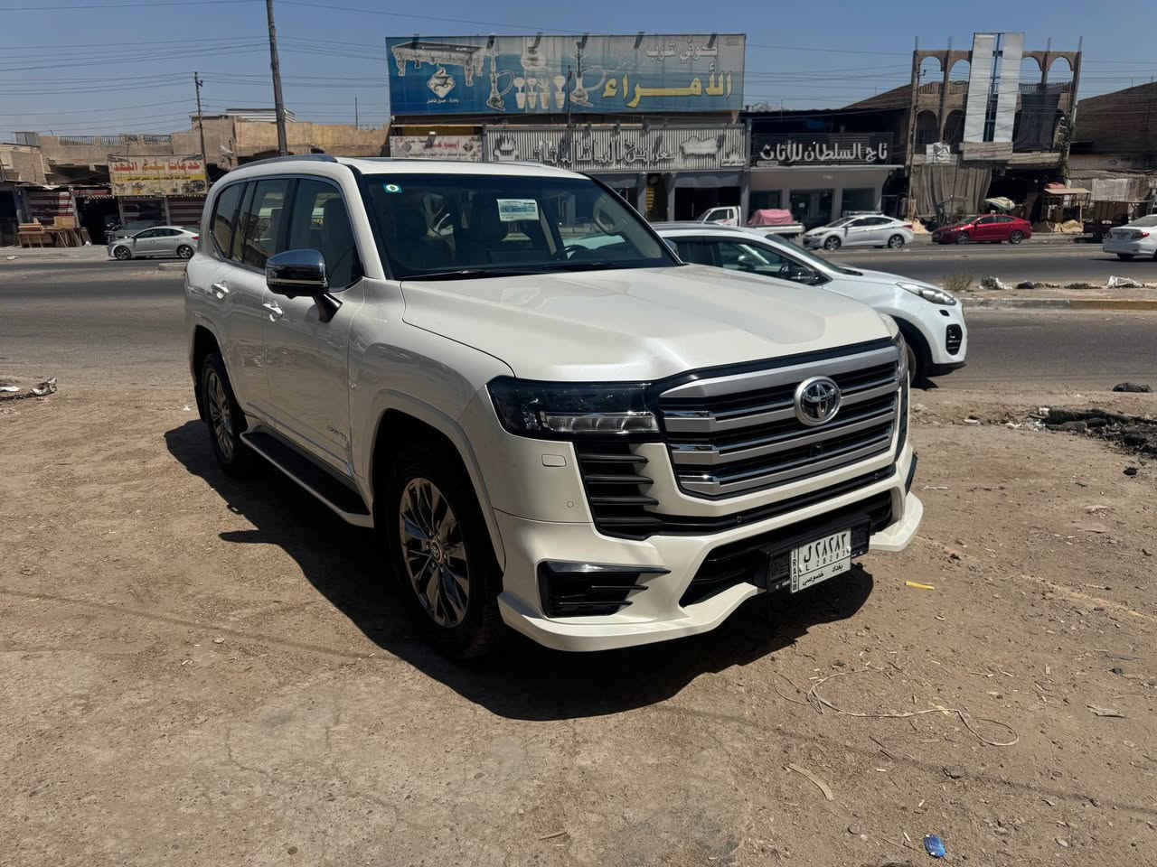 لاندكروز موديل ٢٤ gxr محرك ٤٠٠٠ تنفس طبيعي 
ماشيه ٣٤ الف كيلو  للأتصال *********** بغداد, العراق
