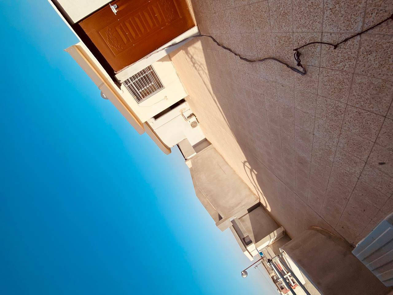 #اعلان_سكني 📒
دار للبيع حي زيونة قريب  على مول زيونة
#المساحة/  ٢٨٥ متر/
#الجبهة/ ١٤.٥ متر  /
#الطابق١//  ٢ غرفة نوم   استقبال مطبخ صالة صحيات 
#الطابق٢// ١ غرفة نوم مع بيتونة

#***********
#***********

قناة التلكرام/
https://t.me/Mosul_Realestate

موقع الانستا/
https://www.instagram.com/mosul_realestate

قناة اليوتيوب/
https://youtube.com/@mosul_real_estate

#مؤمن_للعقار 
#اعلان_تجاري
#اعلان_سكني
#الصديق #الحدباء #الكندي #البلديات #السُكر #الكفاءات #المثنى #النور #البريد #المصارف #الزهور #القادسية #الايمن #الايسر 
#الموصل
#نينوى
#العراق
