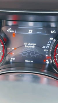 ​🚗 دوج جارجر GT موديل 2022 - للبيع (بحالة الشركة) المواصفات الفنية: ​ا...