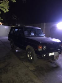 من رخصت مديرالكروب المحترم للبيع رانج روفرسياره جاهزه من كل النواحي مح...