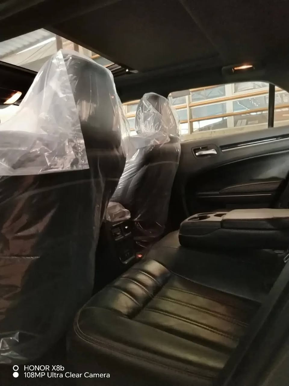 🚗🔥 للبيع – أوباما S Gold موديل 2019 🔥🚗

✨ المواصفات:
✅ موديل 2019 السيارة مواصفات اس كولد سمنتي 
✅ محرك V6 سعة 3600 سي سي
✅ سيارة جاهزة للاستخدام وبحالة جيدة.

التوضيح بكل شفافية:
✔️ الجاملغ الخلفي مصبوغ.
✔️ بابين مبدلات بأصلـي.
✔️ الجاملغ الأمامي الأيمن معدل.
✔️ باقي جسم السيارة بدون صبغ.

💰 السعر: للاستفسار اتصال فقط

📞 ***********

📍المعاينة خير برهان، والبيع للجاد فقط.
🌹 الله يبارك لصاحب النصيب.
