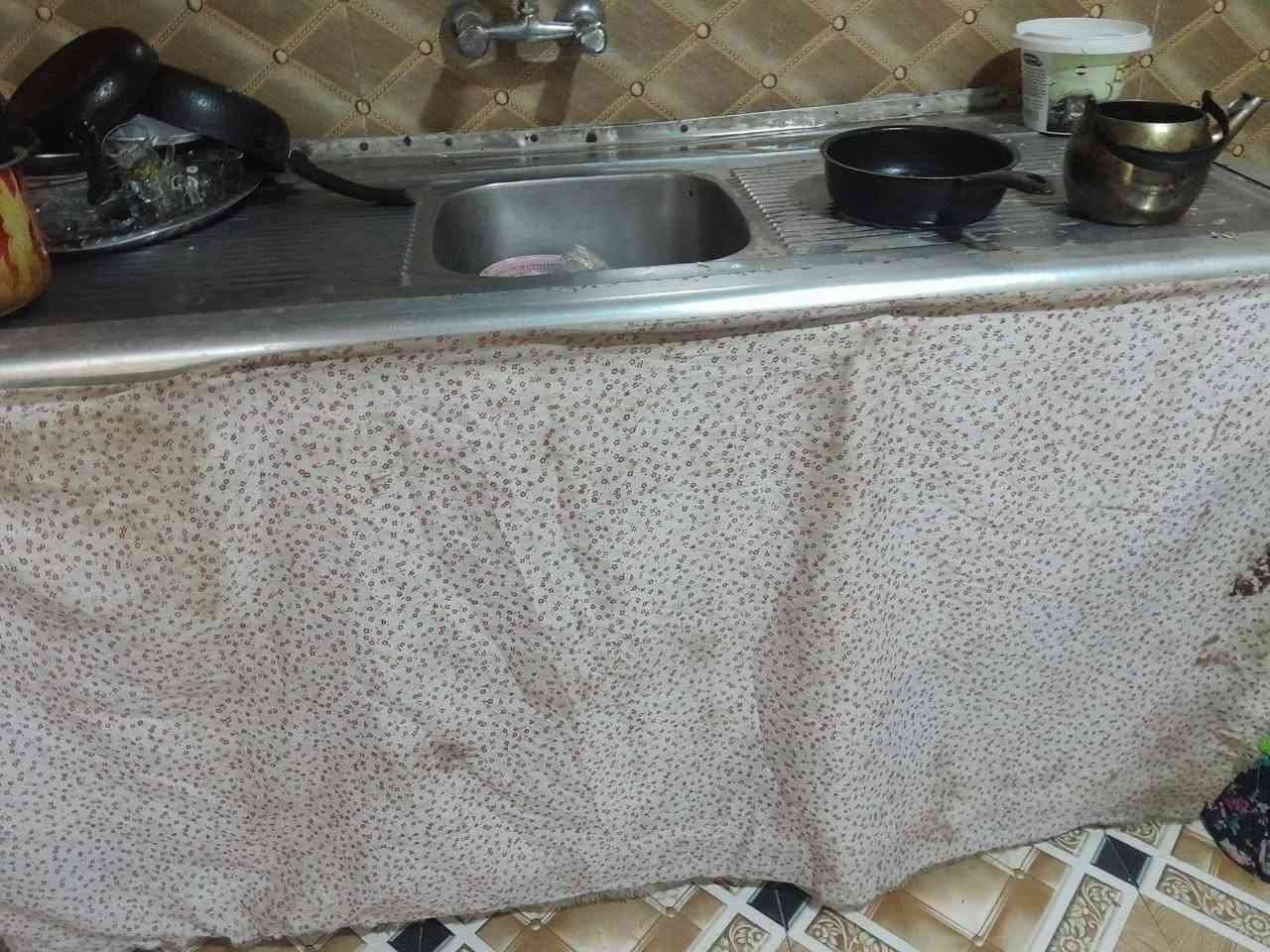 غراض مال بيت للبيع قيم وخذ بل يرضي الله 
*********** واتساب فقط
