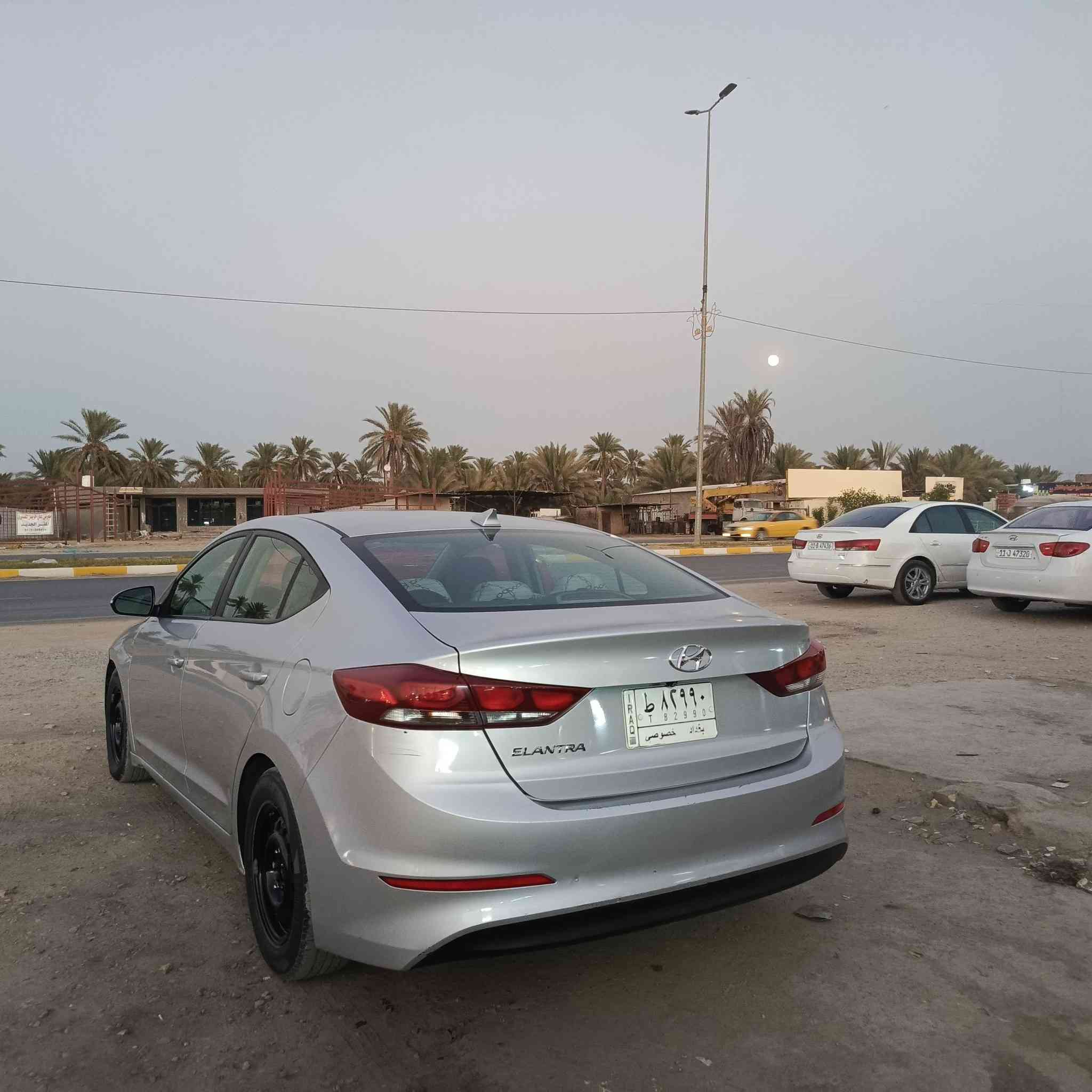 النترا موديل 17 رقم بغداد باسمي مواصفات نص فول اشاير بلمري تدفئة بلكشنات شاشه جبير كامره دوار كير اي تي المرغوب مكفول المكينه مفتوح فقط كازكيت انسه الادوانز بانزين عادي غرفه نضيفه داخل كله اسود بيه قطعتين صبغ بدون دواخل  وجاملغ عكس السائق مبدل ابو ليبل والقديم موجود عندي السعر 115وبيه مجال قليل صور الحادث بلمنشور المكان المسيب مفرق السده
استفسار اكثر ***********
