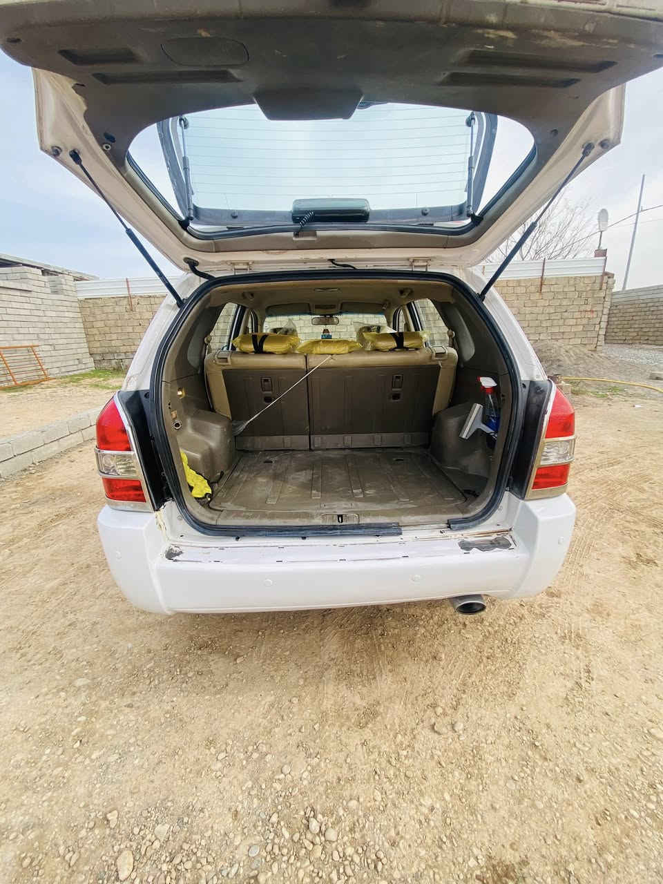 توكسان 2009    ضرر قبق الصندوق بارد بل باب  تحويل ثاني يوم السعر 115   بيها مجال قليل البيع نقد الشراي يتواصل خاص مفتوح


**إذا كنت صاحب هذا الإعلان وتريد حذفه لأي سبب، رجاءا أرسل رسالة إلى الدعم الفني**