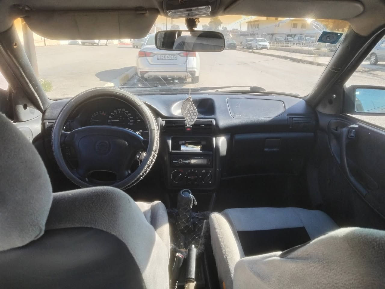 سلام عليكم استره حجم 18الموديل 93سنويه 2027رقم بغداد  الشرعي بلموصل موجود. شرط للتحويل تبريد ثلج سياره  مصبوغه عام جماليه  بدون ضرر السعر 40ورقه و بيها مجال العنوان موصل  رقمي ***********
