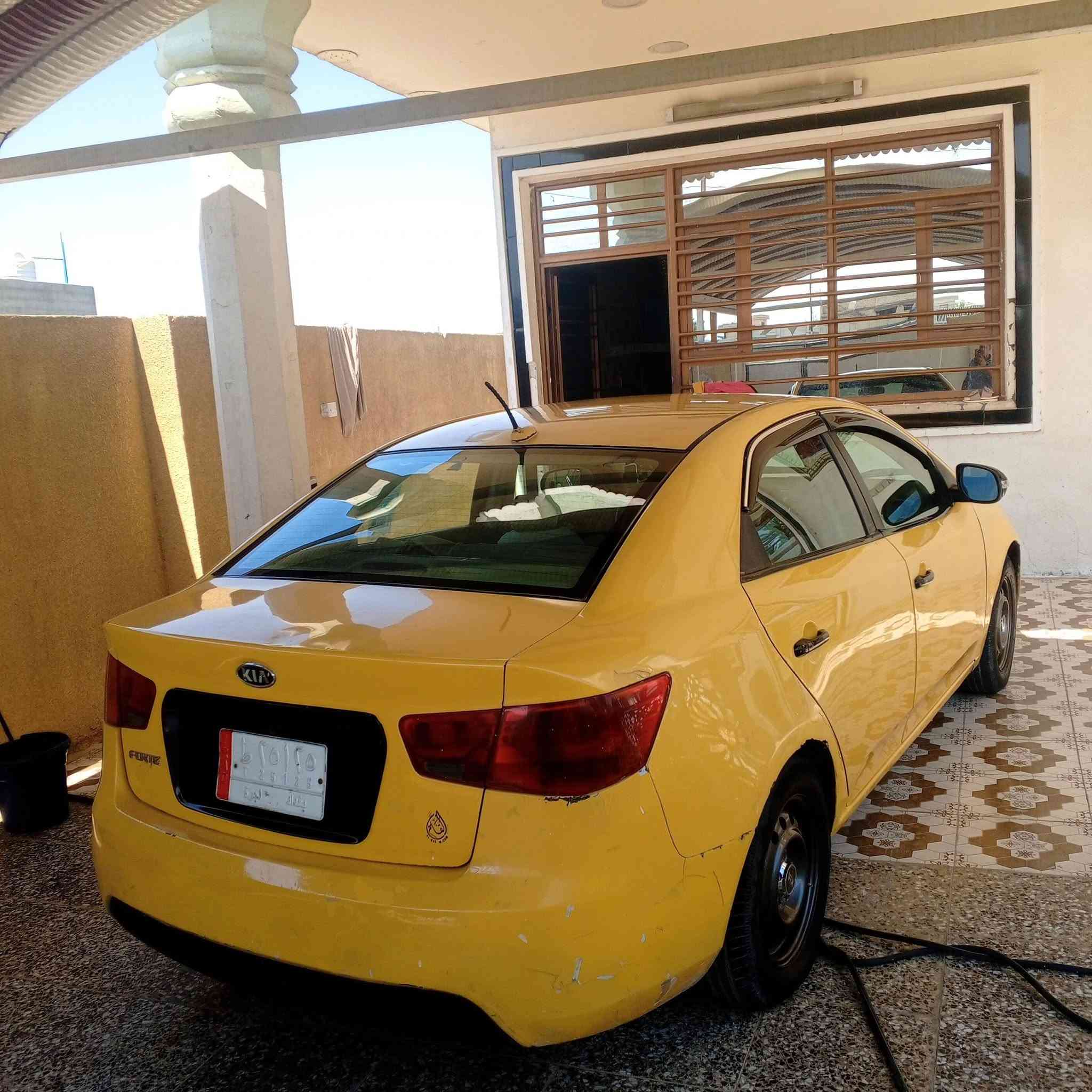 سلام عليكم فورتي موديل 2010 امريكي بيه جاملق امامي والباقي مكفول مكينه وكير وتبريد جدد صدر امامي خلفي تخم تاير كله جديد بسمي رقم بغداد سعر 67 وبيه مجال رقمي *********** مكان دوره هورجب مكلف بل نشر
