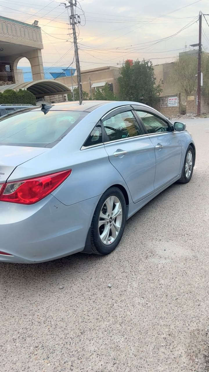 السلام عليكم سوناتا 2012 وارد امريكي فول مواصفات بصمة بانوراما كشنات امامي خلفي تتفأه بدون حادث بارد فقط ماشية 88 الف العنوان بغداد حي الاعلام قرب تقاطع درويش الاتصال بالرقم السعر 123   /  ***********
