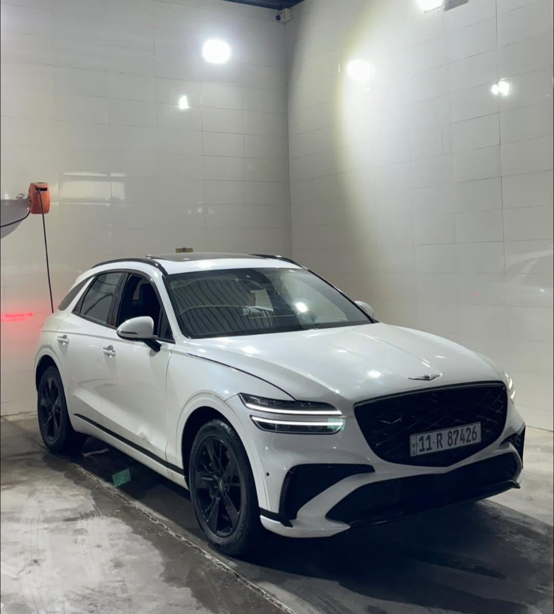 السلام عليكم للمراوس فقط ب شي اقل
جنسيز GV70
محرك 6 توين تيربو 
الموديل 2022
رقم بغداد 
فول مواصفات 1/1
قطعتين تبديل لون وقطعه صبغ 
دعاميه 2025 اصلية جديده
مكان السيارة بغداد السيدية 
اي استفسار
***********
