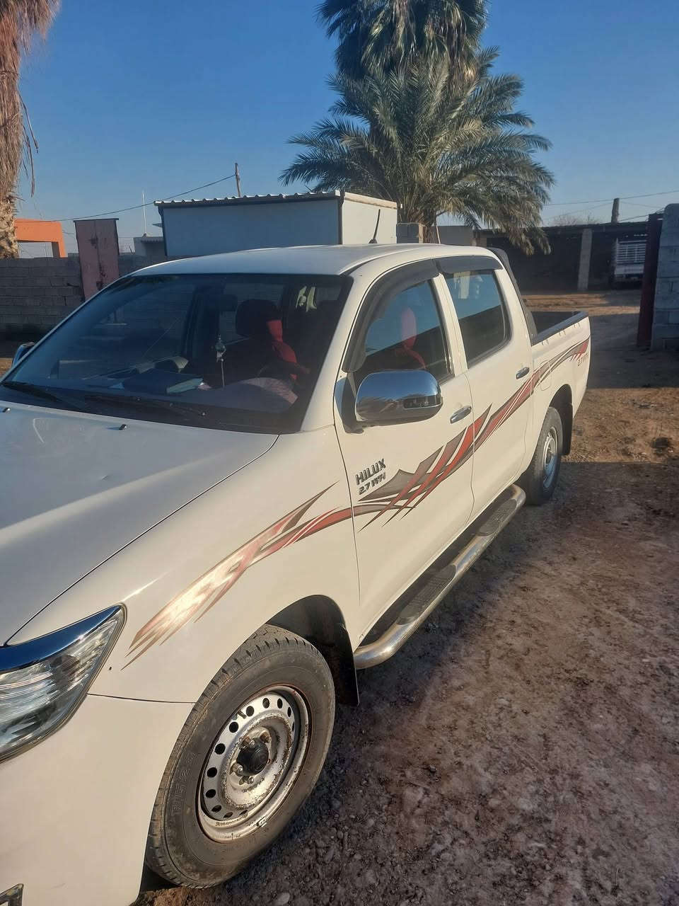 بيكم تيوتا ٢٠١٤ اتوماتيك بيه صبغ شويه يم الايت السعر ٢٢٠ وبيه مجال ديالى ***********
