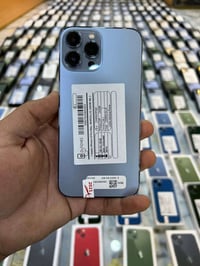 توفرت ايفونات البيع بنضام لاقصاد و الحاضر لاستفسار أكثر وتساب 07778004...