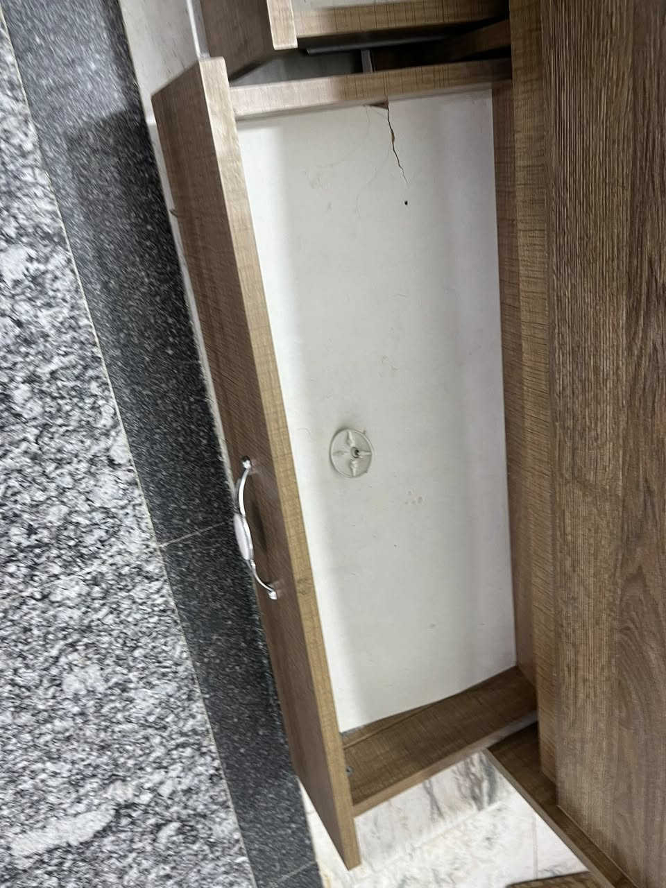 ‏سلام عليكم جربايه  أطفال للبيع  من سنة إلى خمس سنين من الممكن السعر 100,000 وبيها مجال ￼


**إذا كنت صاحب هذا الإعلان وتريد حذفه لأي سبب، رجاءا أرسل رسالة إلى الدعم الفني**