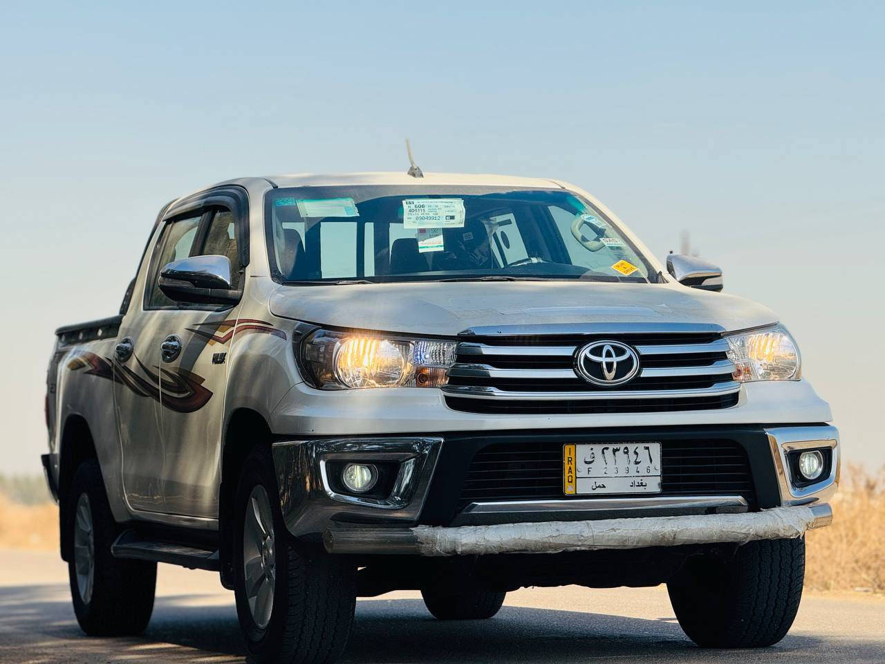 239$ فقط وبي مجال بسيط
هايلوكس فورويل 2017 اوتوماتيك 4X4

كويتي الساير مذهب فول 1/1 ام الصاج

تبريد قطعتين +بيانو لمس

شاشه كبيره  + كامره

مانع انزلاق 

رقم دولي سنويه مجدده 2030 بأسمي مشروع وطني

جاهزه من كلشي مابيها اي نواقص

تبريد ثلج ❄️ تدفئه شغاله

حداديه وصدر بالباكيت

4 تايرات جدد

كهربائيات كلها شغاله

جاهزه من كلشي مال جناي

السعر 235$

***********
