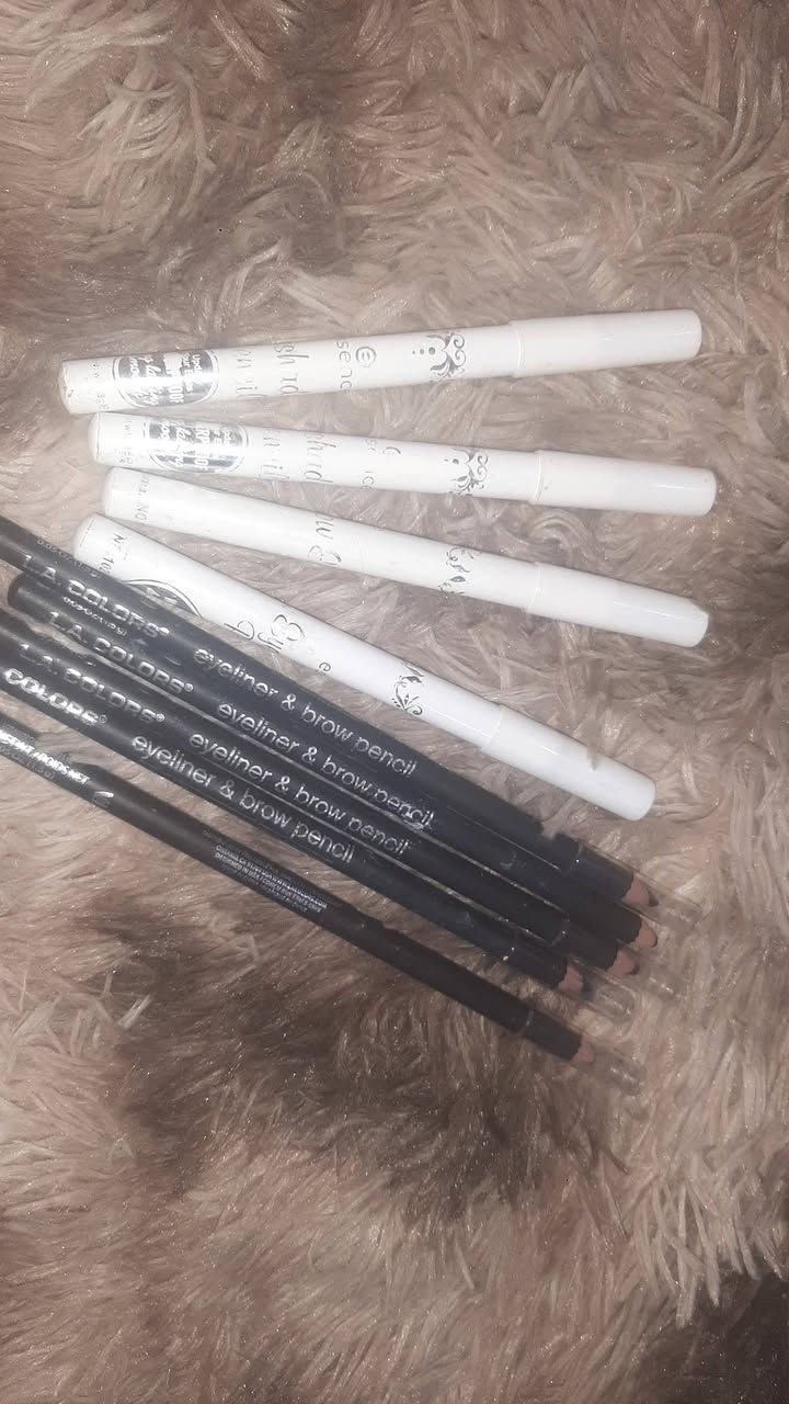 السلام عليكم مكياج جديد ابيع مفرد وابيعه كله الي يريده شلعه وحده عدنه توصيل للمناطق قريبه مكاني كربلاء حي القادسيه وأسعار مفرد داخل منشور


**إذا كنت صاحب هذا الإعلان وتريد حذفه لأي سبب، رجاءا أرسل رسالة إلى الدعم الفني**