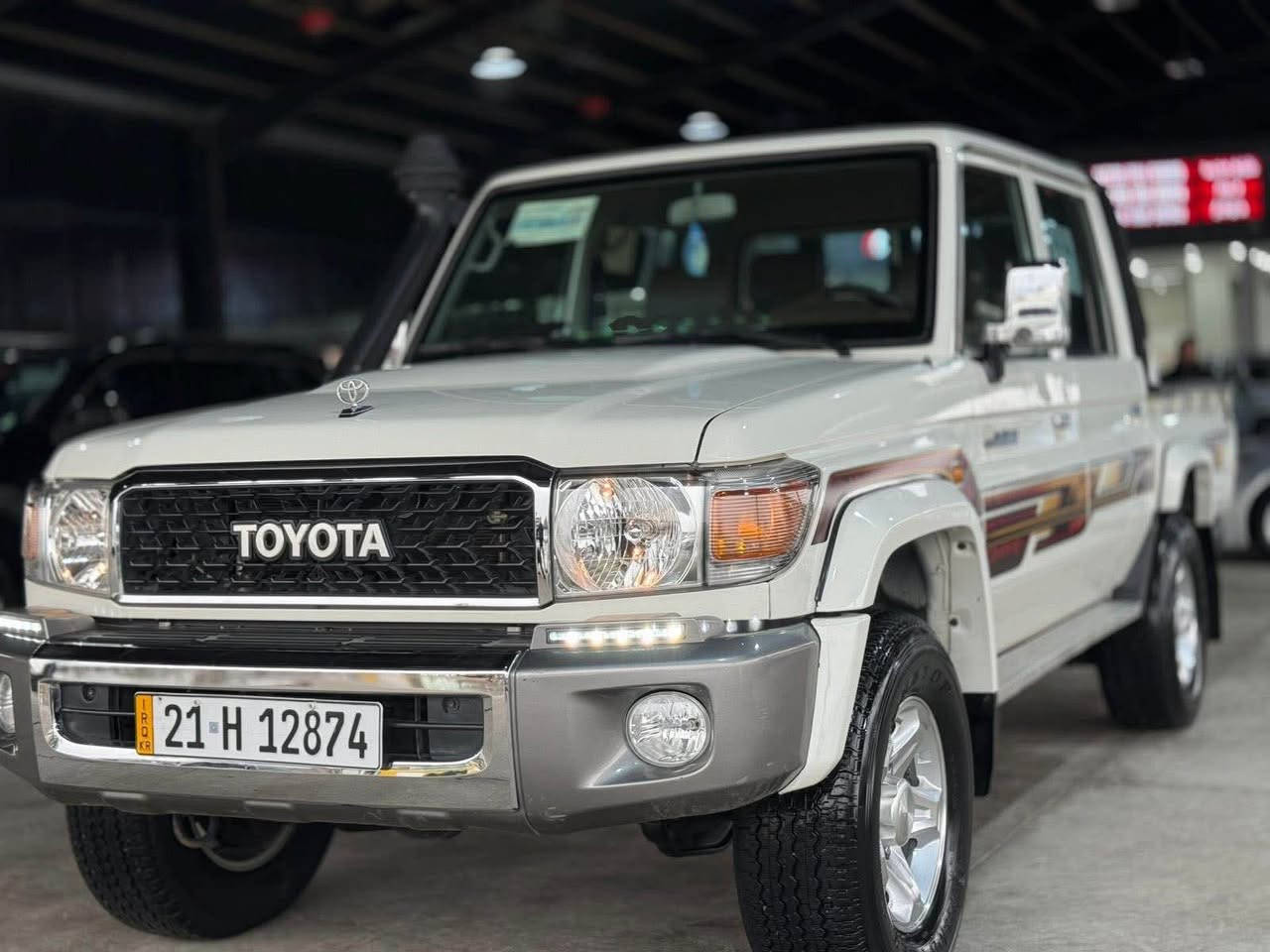 ‏ ‏تويوتا مكزمين يعني ‏حوثي ‏موديل 2018 بدون صبغ ‏كفالة عامة سيارة جديدة ماشية 84كلو متر مكان سليمانية سعر 335$ وبها مجال ☎️📞***********￼￼￼￼ 
￼￼￼￼ السليمانية, العراق
