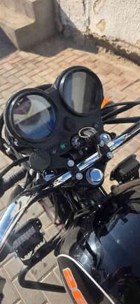 دايون موديل 25 مابيه نقص ولا برغي جديد دراجه نضيفه اوراق معرض بس  سعره...