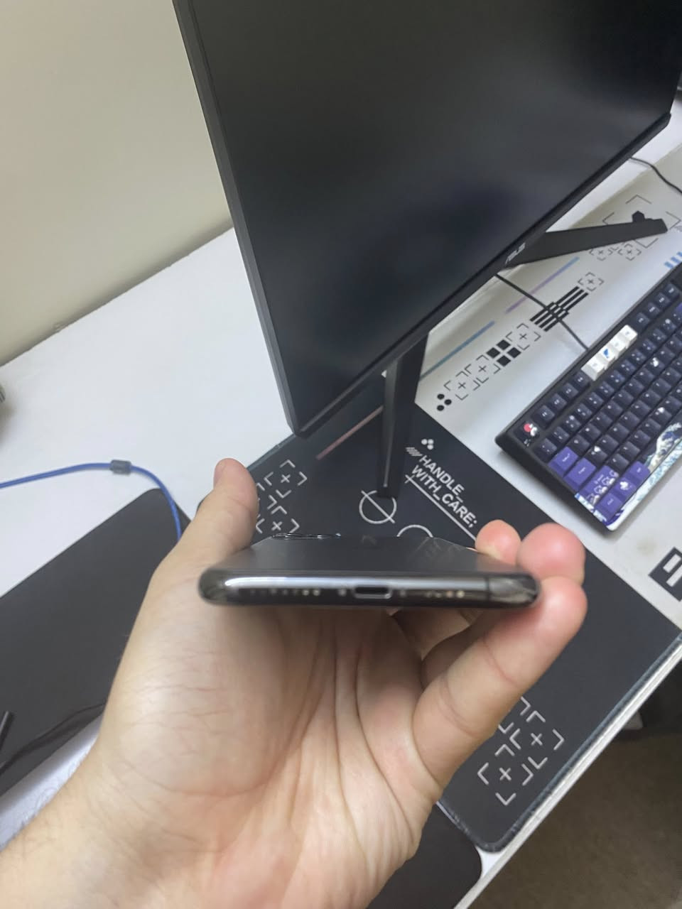 ايفون 11 برو ماكس جهاز شخط مابي
استعمال شخص
ممفتوح ولا ومبدل بي شي بلادي فقط (فيس
ايدي عطلان) توقف فجئة
ذاكرة 256GB
سعرة ٣٥٠ وبي مجال
@
H1
اتصال ***********
