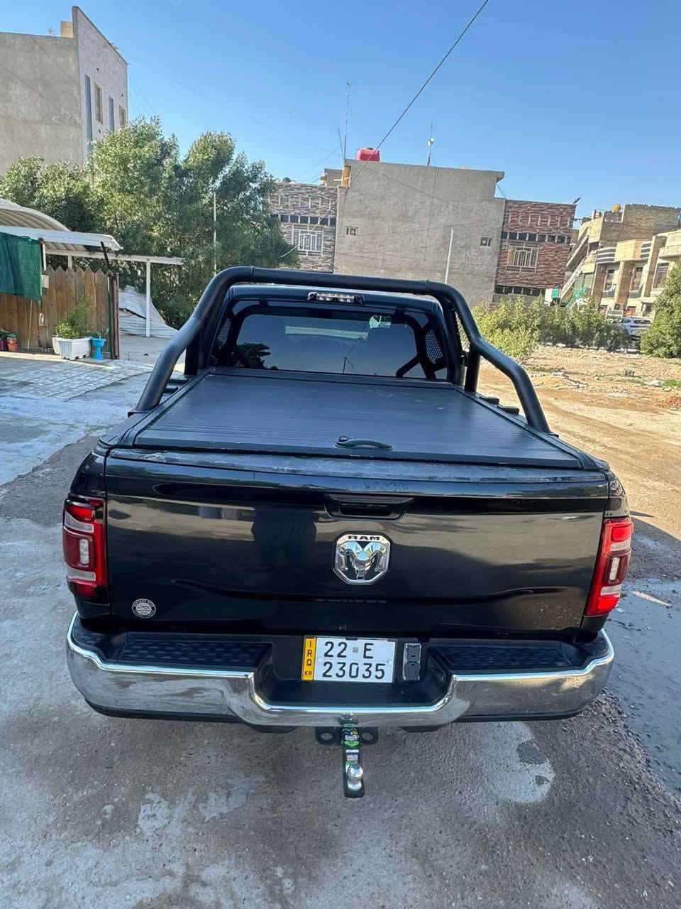 يع فقط .
رام. RAM.  

موديل. 2020 رقم اربيل  باسمي

كفر بدي غطاء بدي 

تخم تاير جديد دنلوب ياباني 

شاشه جبيره رادارات 

كامره دواره ٣٦٠

غرفه جلد 

نقطه عمياء سياره وضع شركه 

هزله وبراد جديد 

محرك. V8. 6.400

فورويل. 4*4

ماشية. 46 الف

باب طويل بدي قصير 

الحادث... 

صفحه شخط 

بدون دواخل مكفوله شاصي ولغد 

صور السونار موجوده

وابيع ع الفحص وترايك زاخو بصره 

رقم الشاصي 3C6UR4CJ6LG243063

بيها كتاب تظليل نسبه 80% من مدريه المرور 

السعر 220 
وبي مجال بسيط 

العنوان بغداد زيونه

***********

***********
