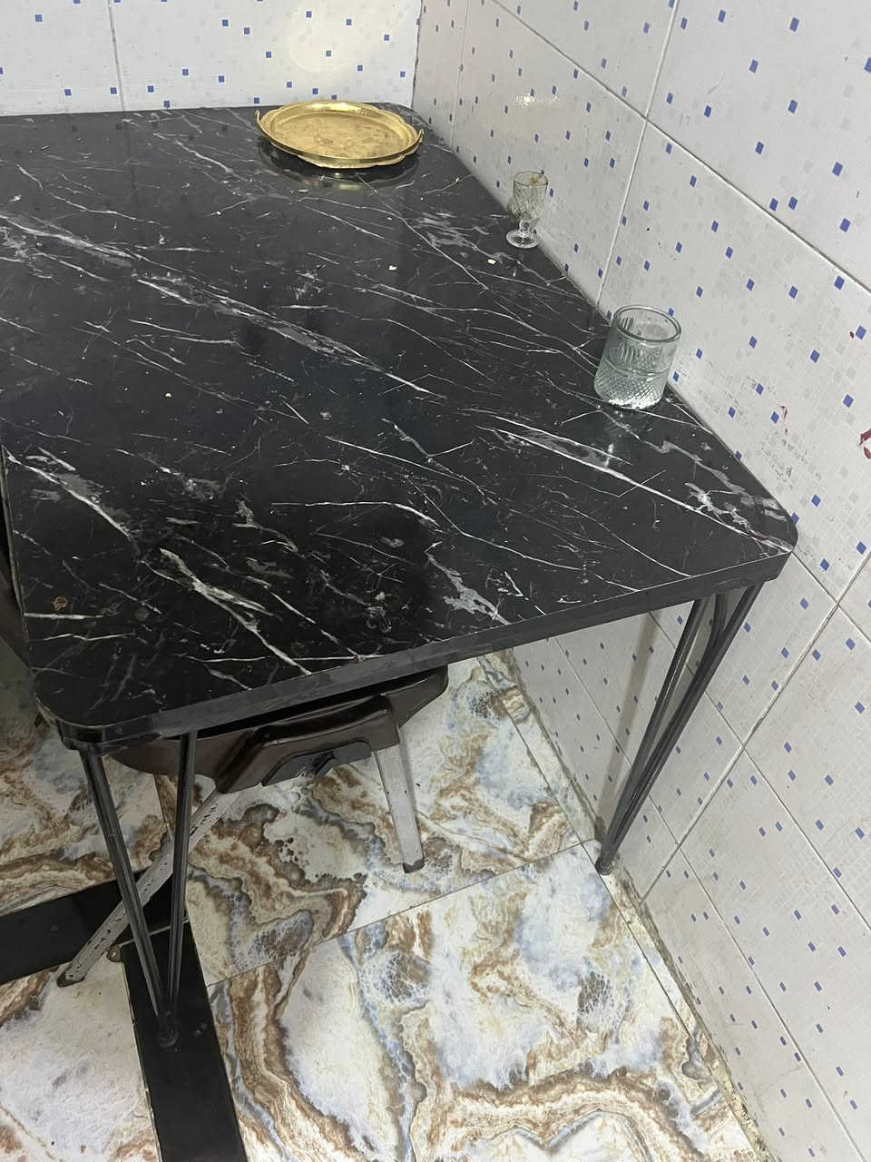 مكيفات للبيع سعر لواحد 250 نضافة وتبريد فول نوعيه اونكس وجبسون بعدهن جديدات والميز سعره 10الاف مكان بغداد


**إذا كنت صاحب هذا الإعلان وتريد حذفه لأي سبب، رجاءا أرسل رسالة إلى الدعم الفني**