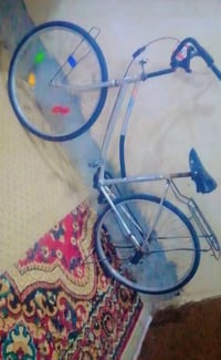 بيسكل البيع فول  الفول  موديل 2012ابلةدي سعر خاص او هذة رقمي0772798897...