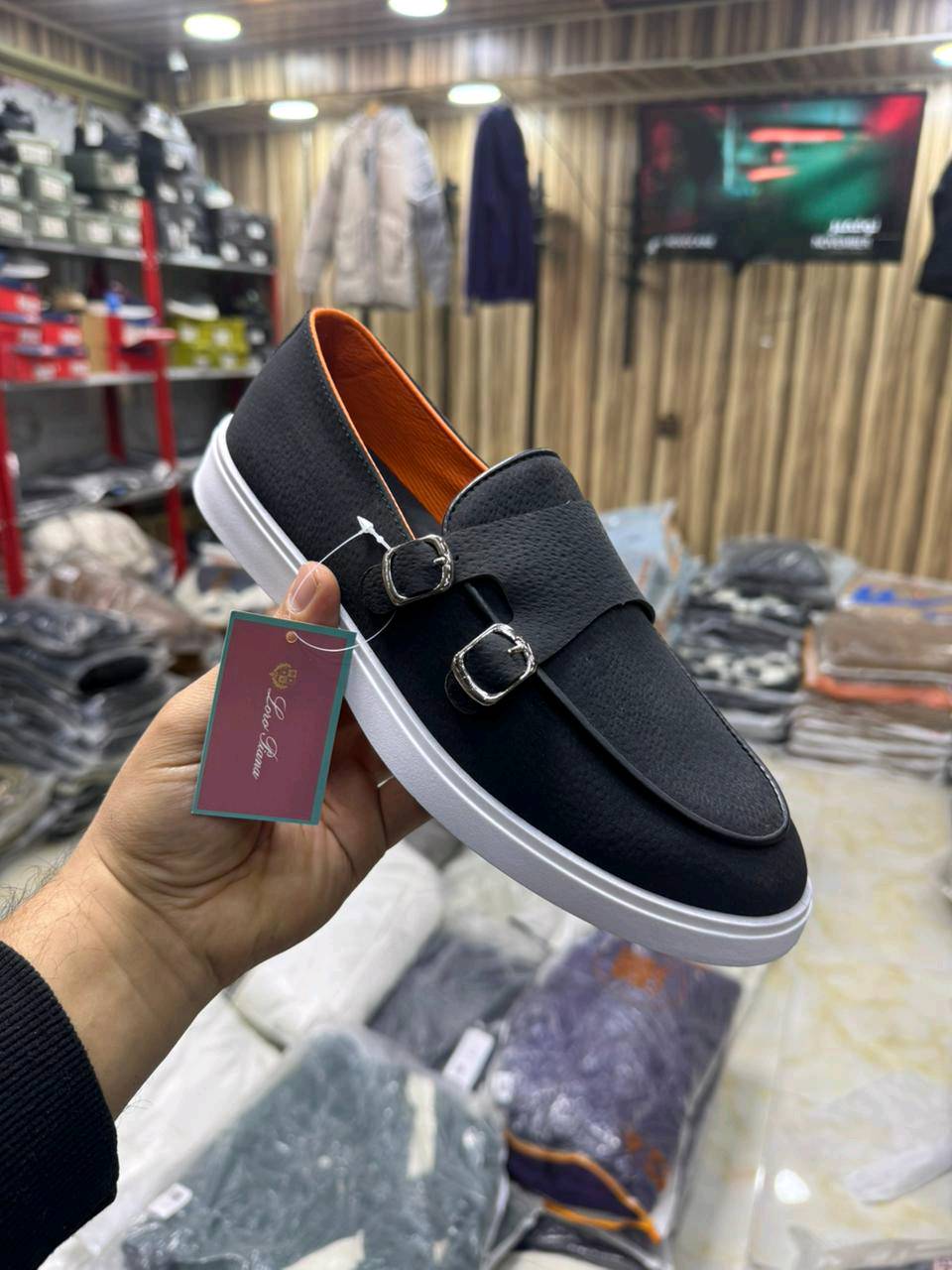 ازياء كشخة ) لا تتعب ولا تحير ويانه كلشي غير...... انسب وارخص الاسعار... يوجد توصيل جميع المحافظات.  تواصل.  #*********** العنوان #ذي قارالناصريه