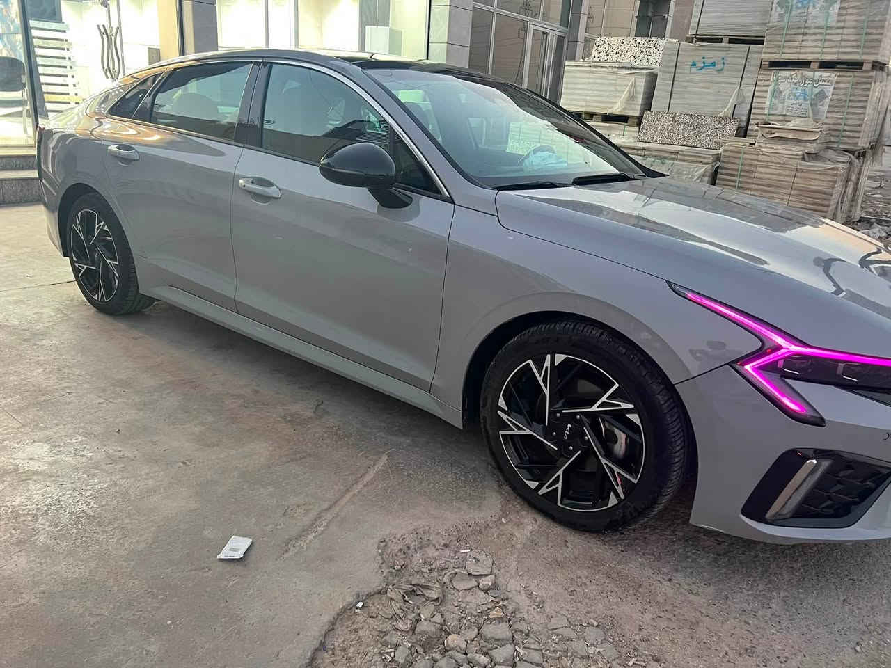 سلام عليكم كي فايف ٢٠٢٥جتي لاين فول موصفات رقم شهداء اب اسمي السعر ١٨٥     بيه مجال  ***********
