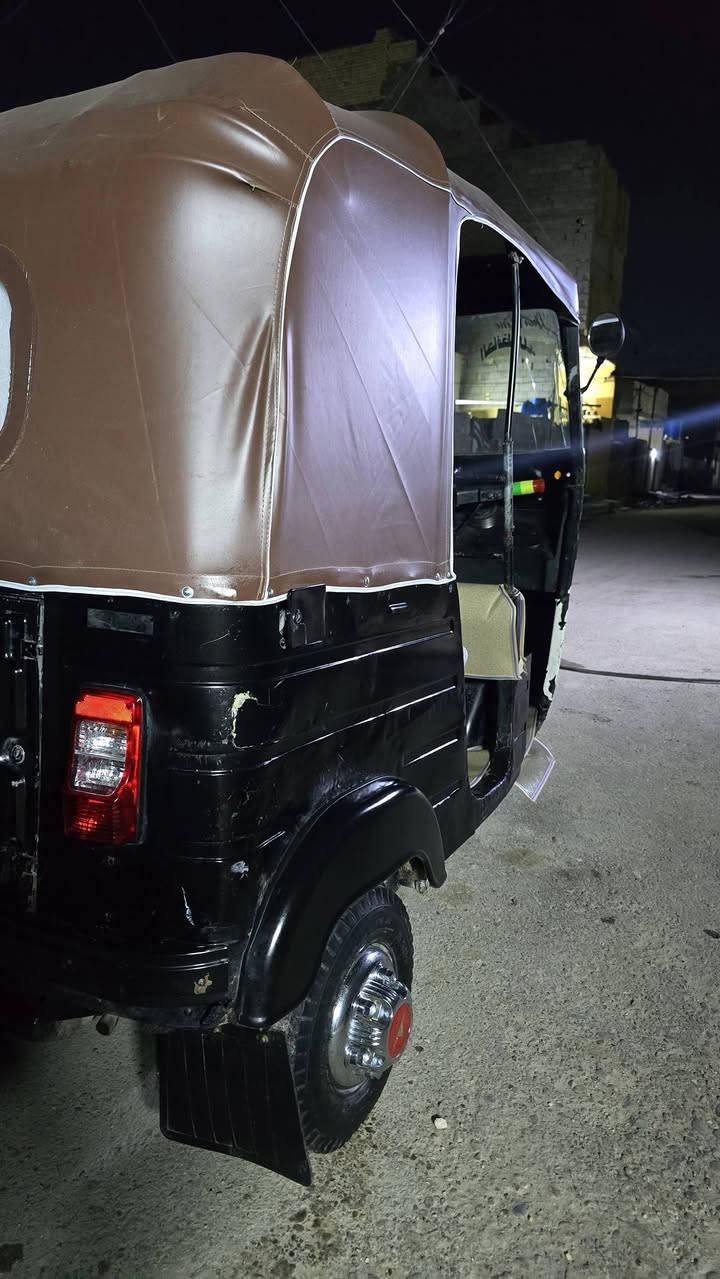 السلام عليكم للبيع موديل 17اوراق اوراق تكتك نضيفه ومال شغل مكاني بغداد السعر 3 و100
***********
