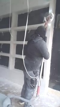 خدمات • اتصال مباشر • بدون تفاصيل