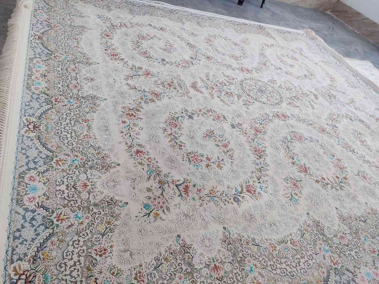 دووتاک فەرشی ئێرانی 1200شانەی ئەسڵی دەرەجەیەک بەتایبەت دراوە بەکردن زۆرزۆرتازەو شازبێ عەیبووعار بێ دڕانوبێسوتاوی بۆفرۆشتن قییاسی دانەی 2.65بە3پێکەوە بۆجێیەکی 3بە5.30دەبێت زۆرنازارووجوانن نرخی هەردووکییان پێکەوە 350هەزار لەسەیدسادق
***********
***********
