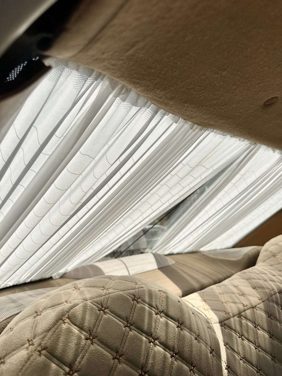 سلام عليكم ورحمة الله وبركاته 
# بردات تفصال جميع أنواع السيارات متوفر 
# متوفر ب الون الأسود والون الأبيض 
# متوفر الكبس والسحب 
مكاني النجف 
*********** 
توصيل محافظات موجود للباب بيتك
